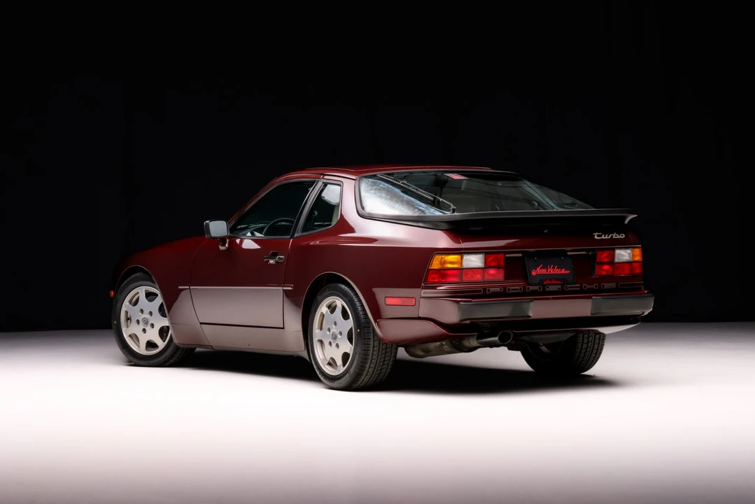 1988 Porsche 944 Turbo - Image 6 of 31