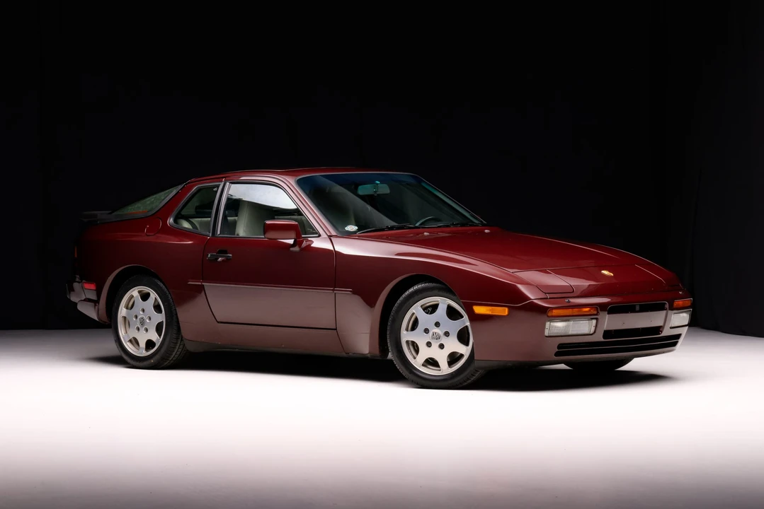 1988 Porsche 944 Turbo - Image 11 of 31
