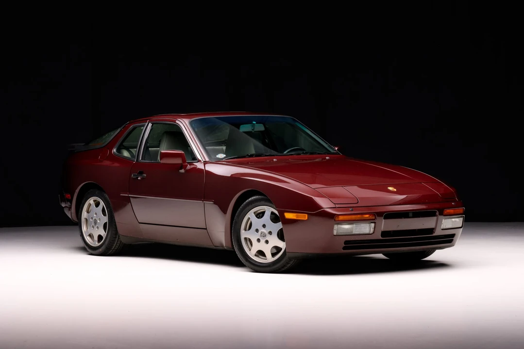 1988 Porsche 944 Turbo - Image 12 of 31