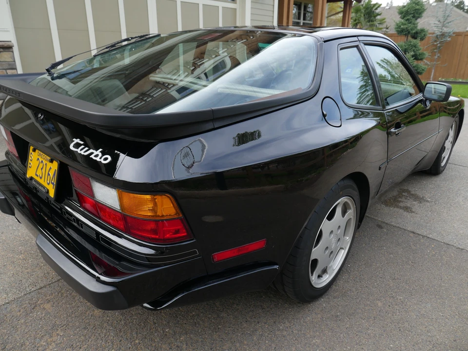 1988 Porsche 944 Turbo - Image 15 of 31