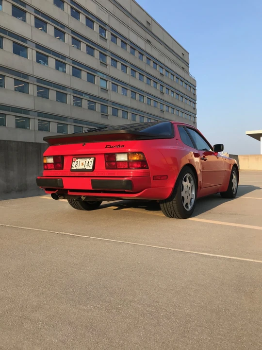 1988 Porsche 944 Turbo - Image 17 of 31