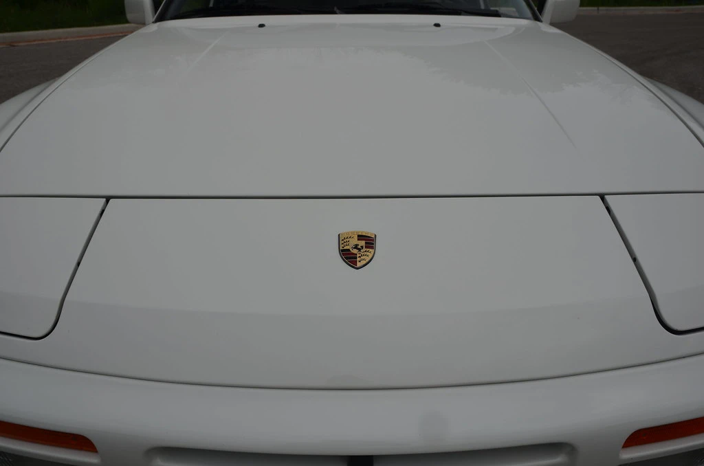 1988 Porsche 944 Turbo - Image 14 of 31