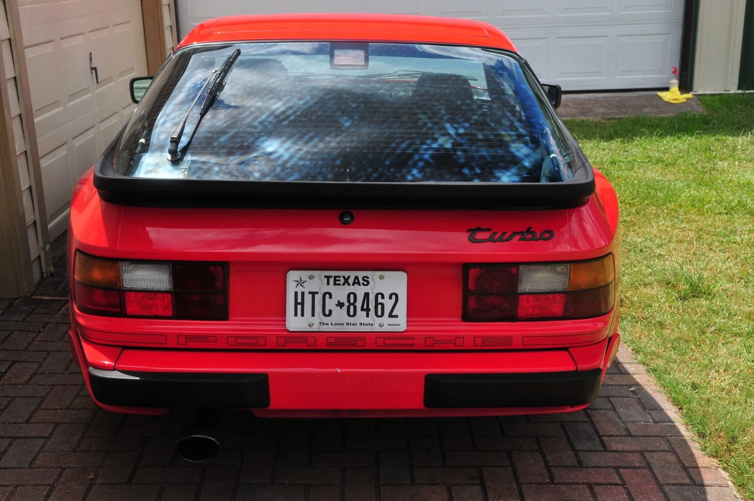 1988 Porsche 944 Turbo - Image 7 of 31