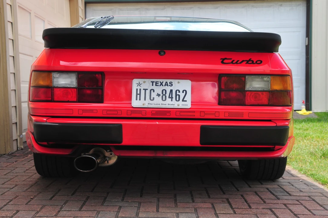 1988 Porsche 944 Turbo - Image 8 of 31