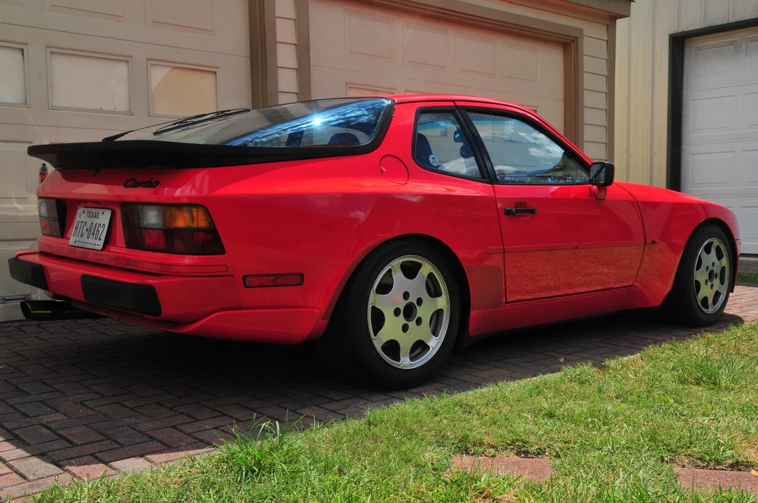 1988 Porsche 944 Turbo - Image 11 of 31