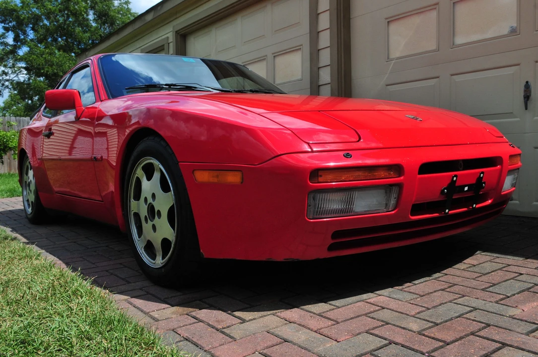 1988 Porsche 944 Turbo - Image 17 of 31