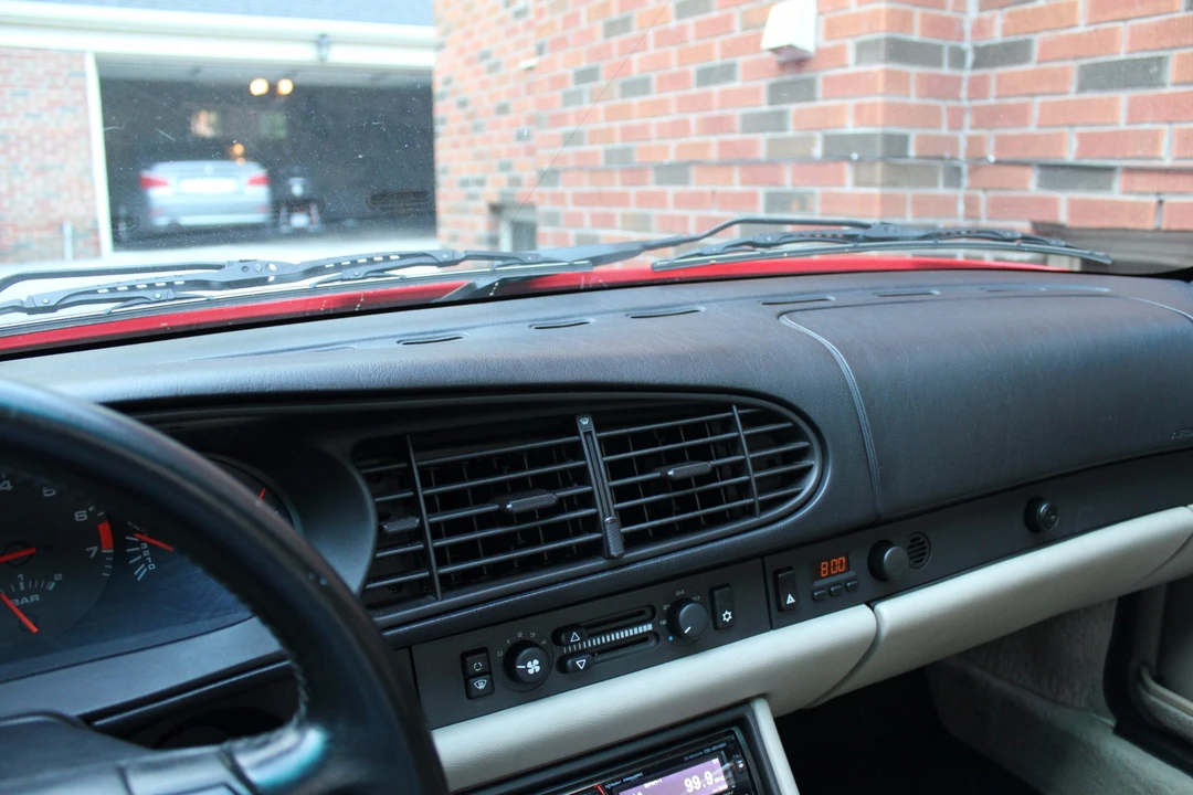 1988 Porsche 944 Turbo - Image 29 of 31