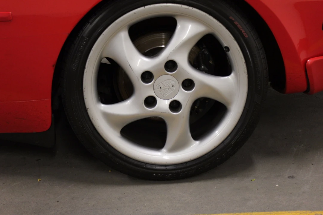 1988 Porsche 944 Turbo - Image 17 of 31