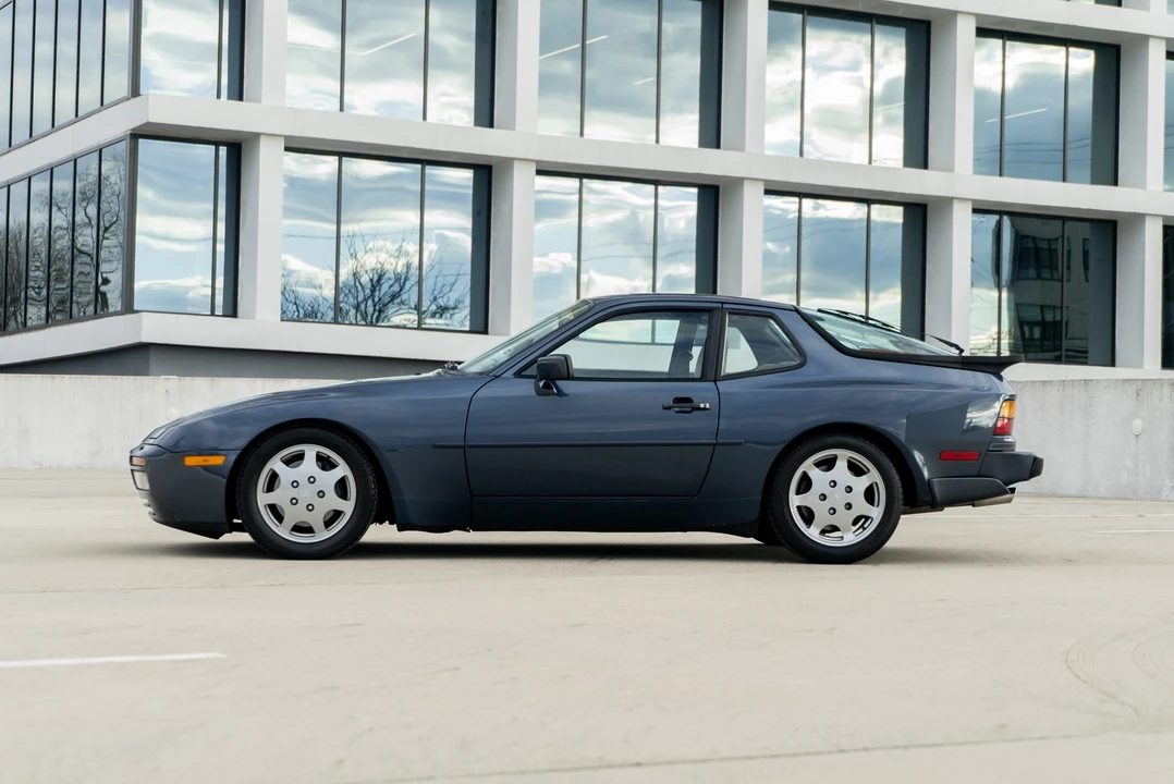 1988 Porsche 944 Turbo - Image 5 of 31