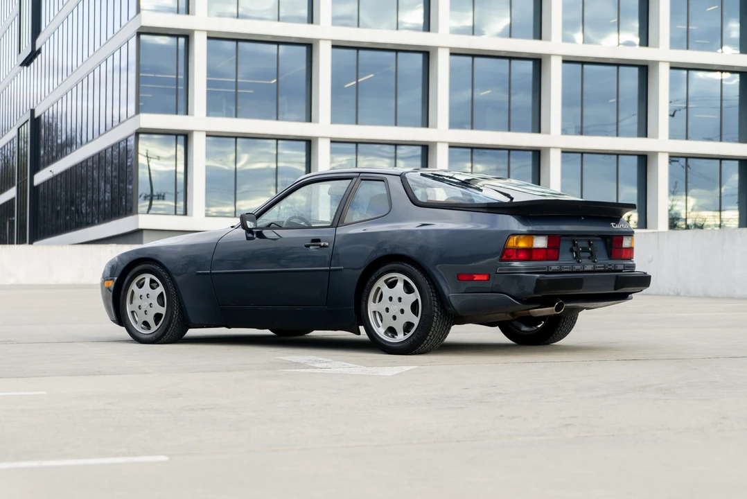 1988 Porsche 944 Turbo - Image 7 of 31