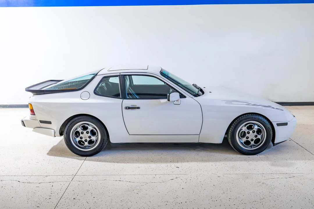 1988 Porsche 944 Turbo - Image 20 of 31