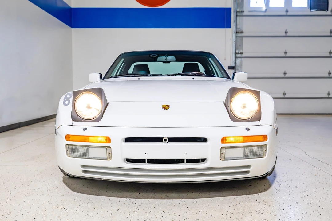 1988 Porsche 944 Turbo - Image 15 of 31