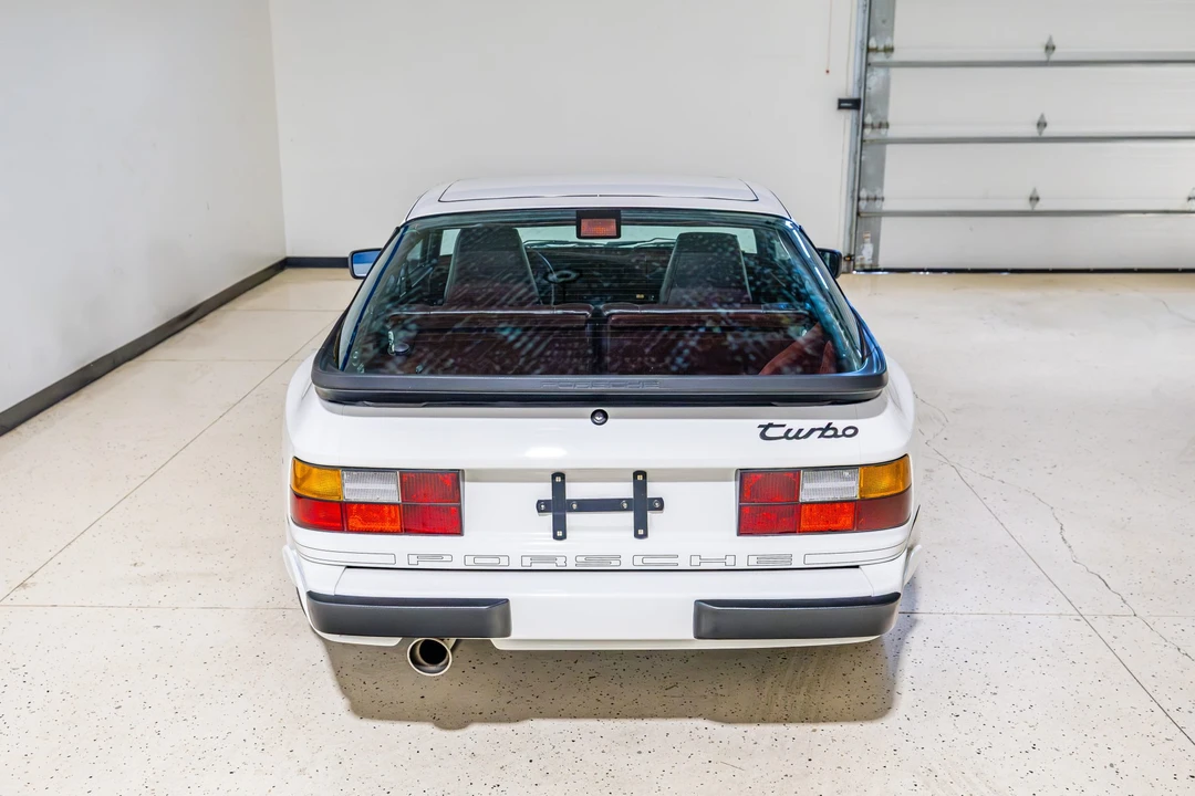 1988 Porsche 944 Turbo - Image 26 of 31