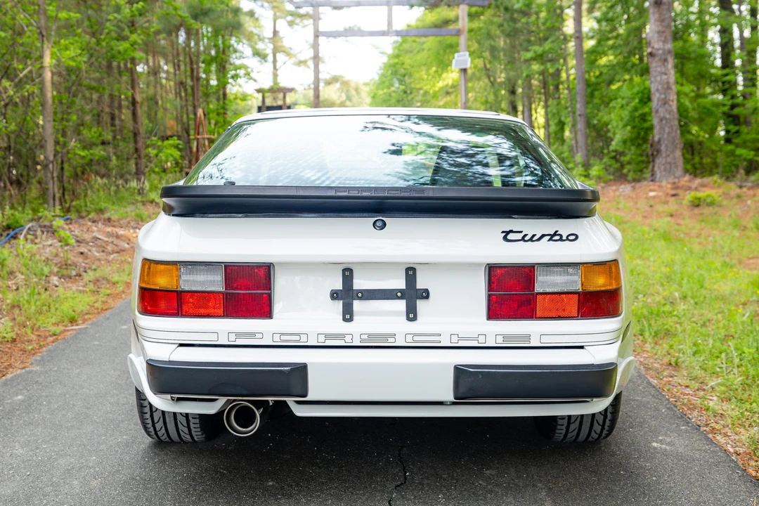 1988 Porsche 944 Turbo - Image 7 of 31