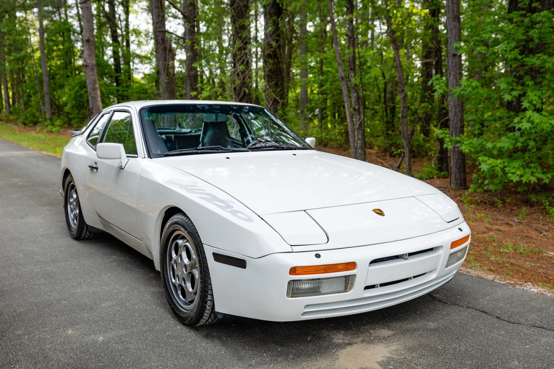 1988 Porsche 944 Turbo - Image 4 of 31