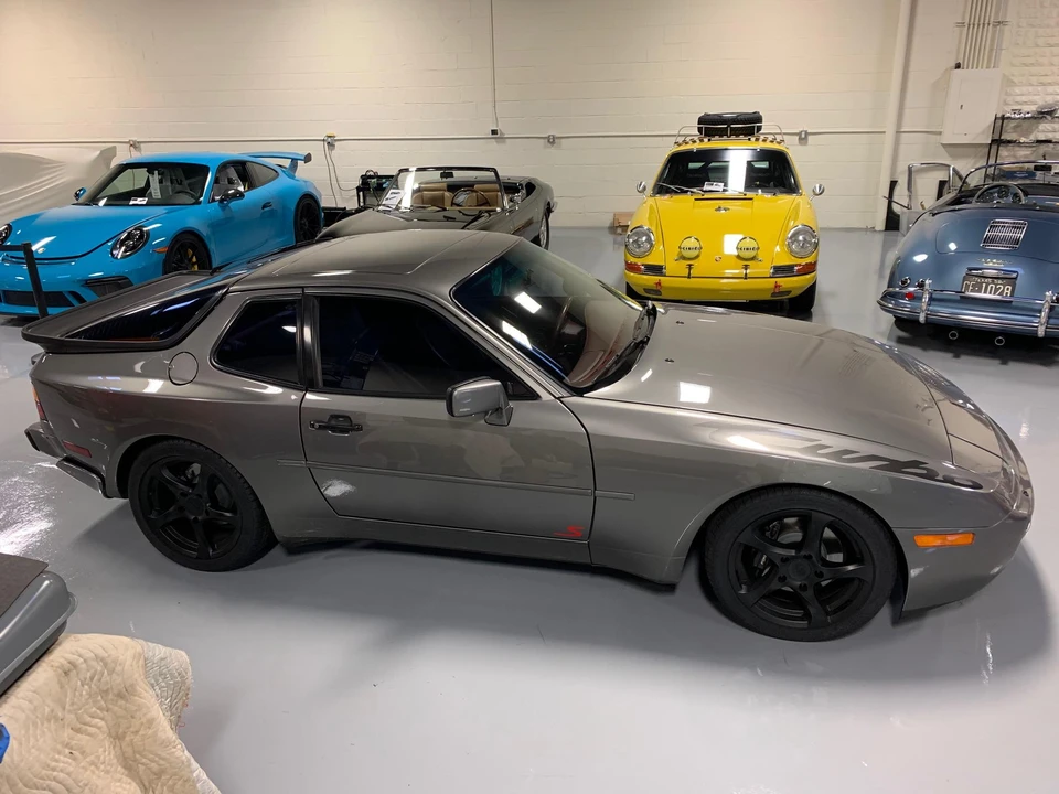 1988 Porsche 944 Turbo - Image 7 of 31