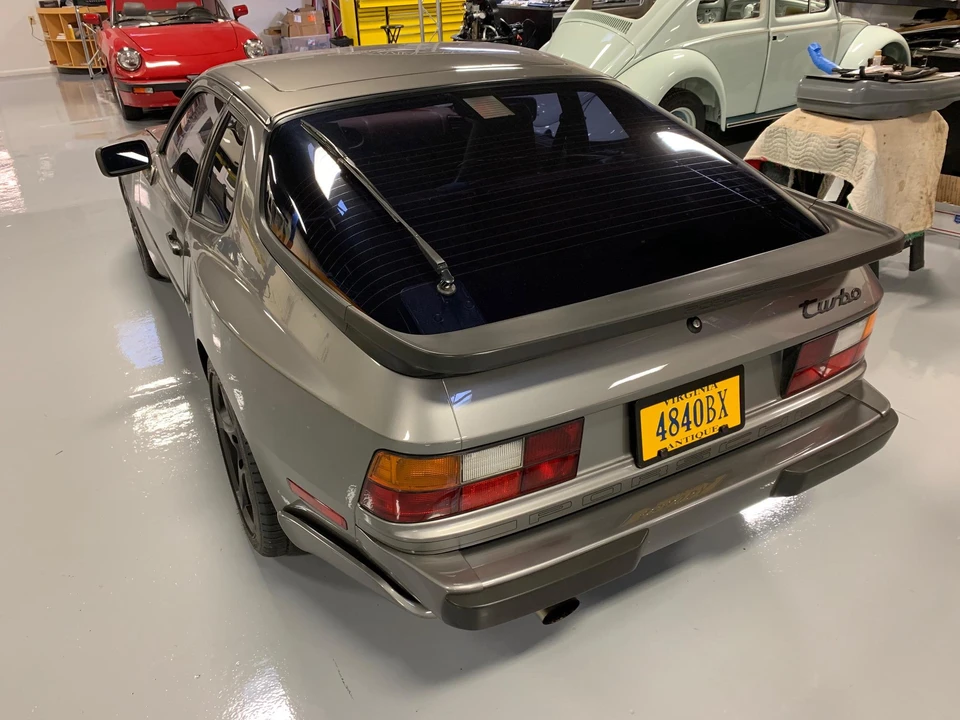 1988 Porsche 944 Turbo - Image 11 of 31