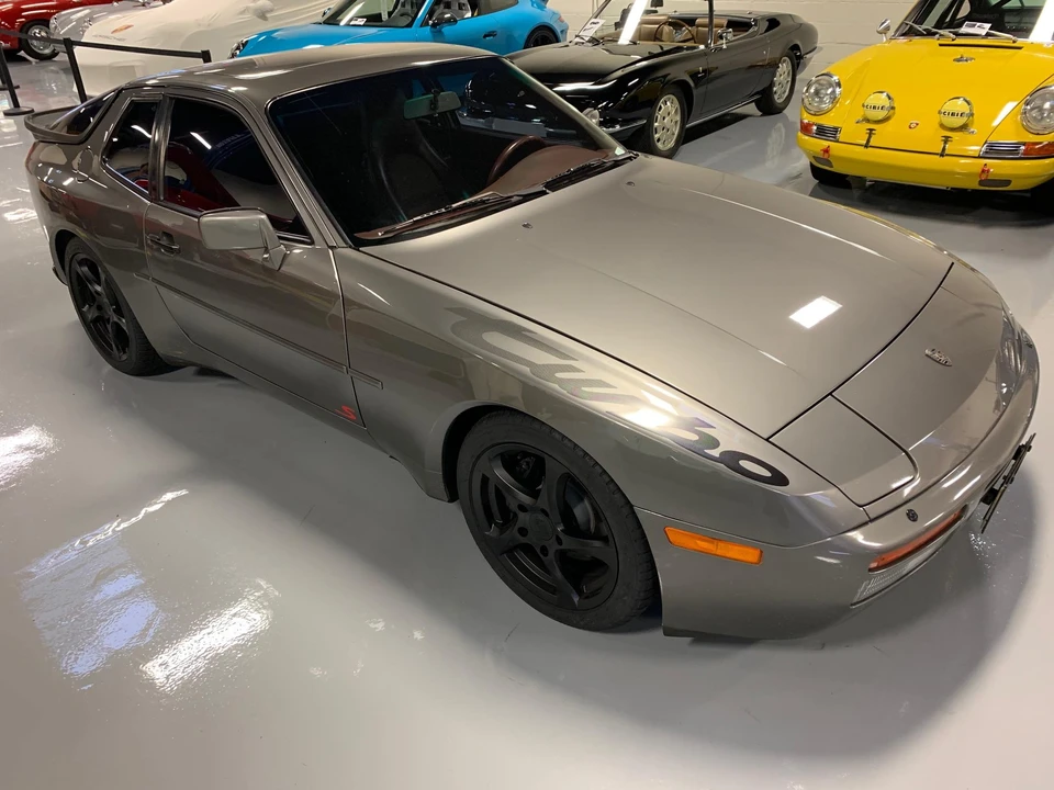 1988 Porsche 944 Turbo - Image 6 of 31