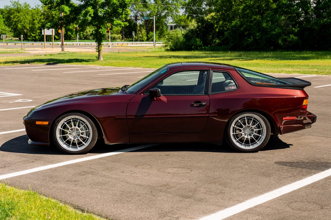 1988 Porsche 944 Turbo S - Image 19 of 31