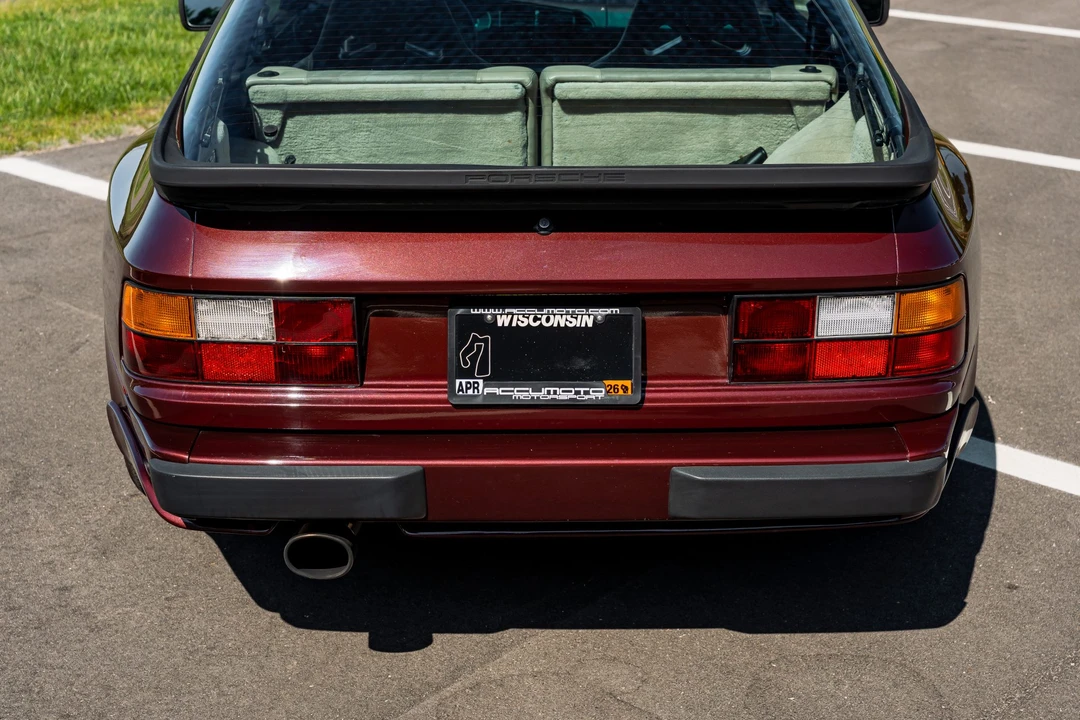 1988 Porsche 944 Turbo S - Image 14 of 31