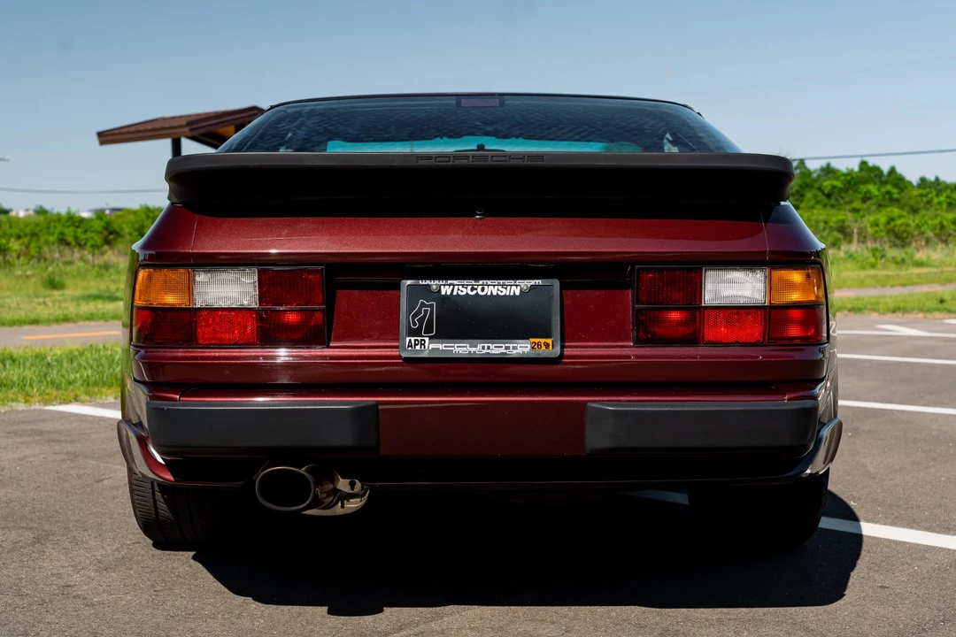1988 Porsche 944 Turbo S - Image 16 of 31