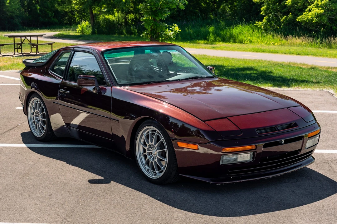 1988 Porsche 944 Turbo S - Image 8 of 31