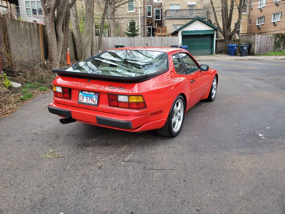 1988 Porsche 944 Turbo - Image 16 of 31