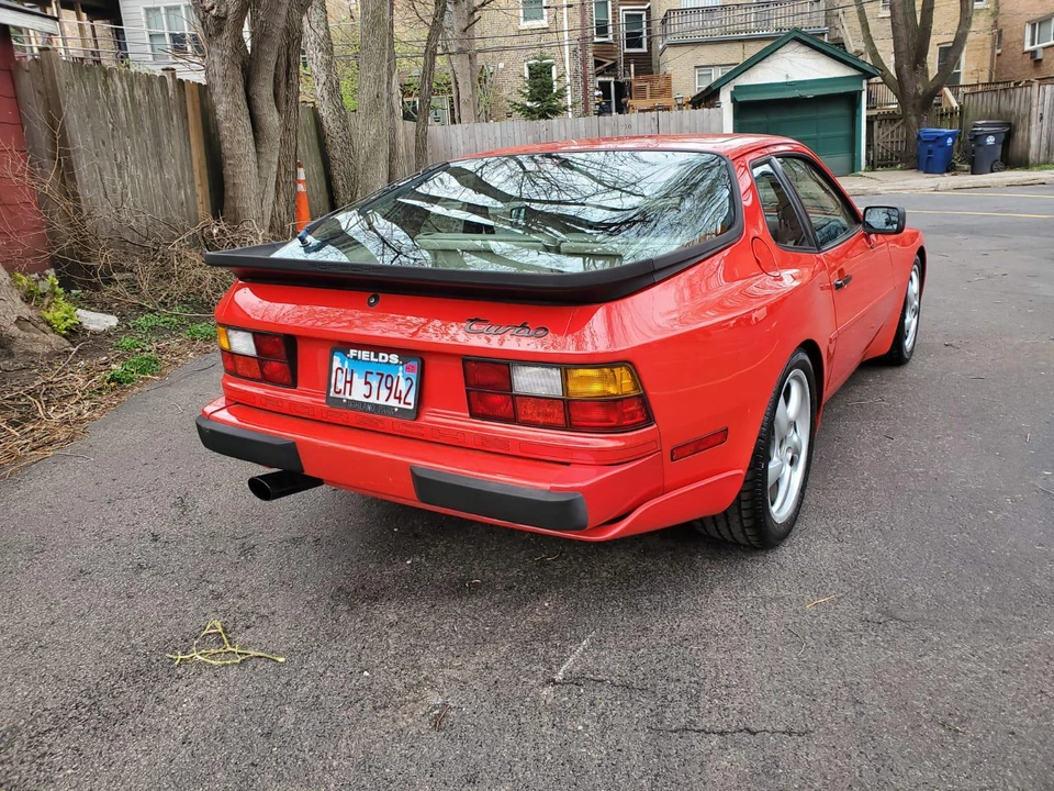 1988 Porsche 944 Turbo - Image 15 of 31