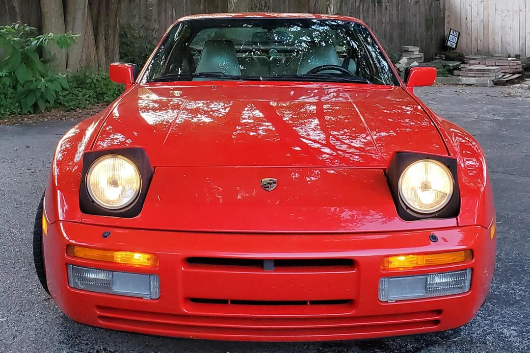 1988 Porsche 944 Turbo - Image 2 of 31