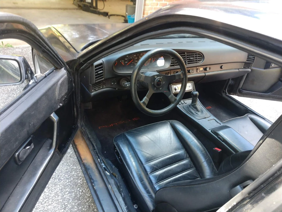 1988 Porsche 944 Turbo - Image 25 of 31