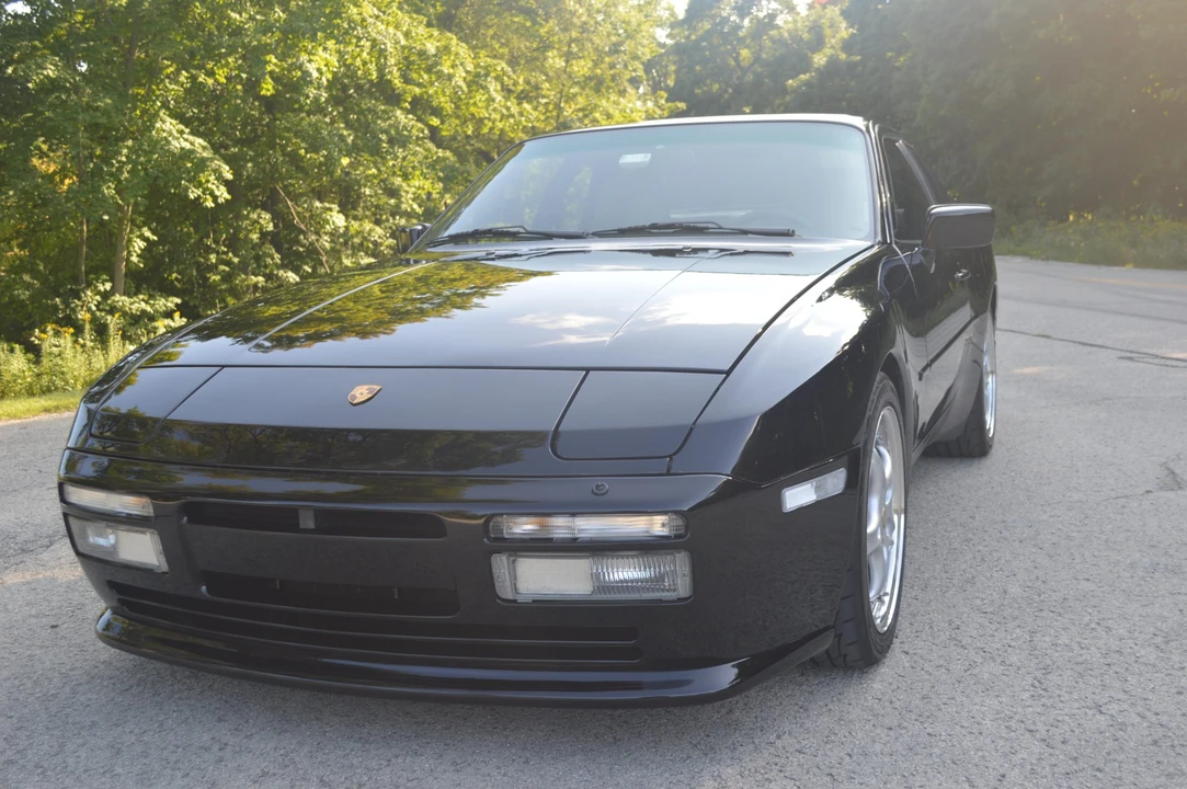 1988 Porsche 944 Turbo - Image 4 of 31