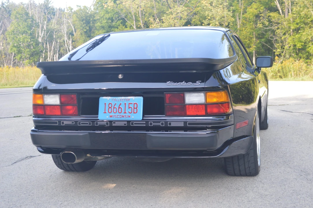 1988 Porsche 944 Turbo - Image 16 of 31