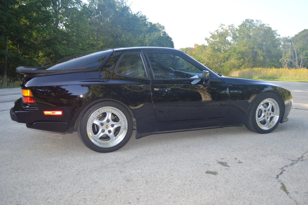 1988 Porsche 944 Turbo - Image 20 of 31