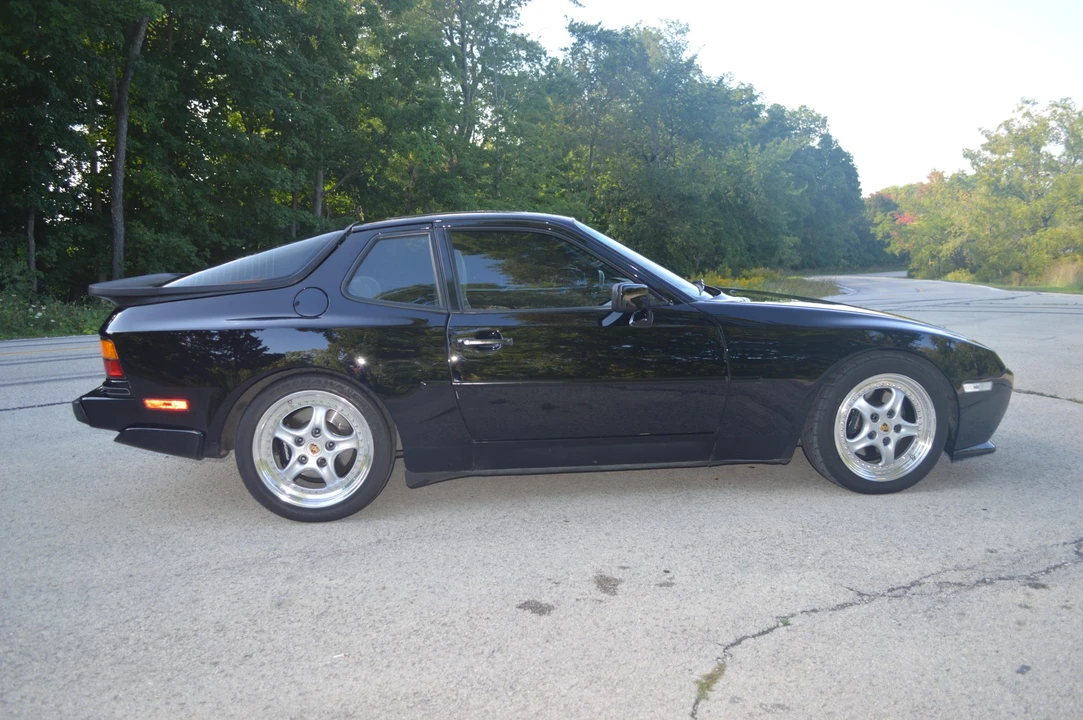 1988 Porsche 944 Turbo - Image 21 of 31
