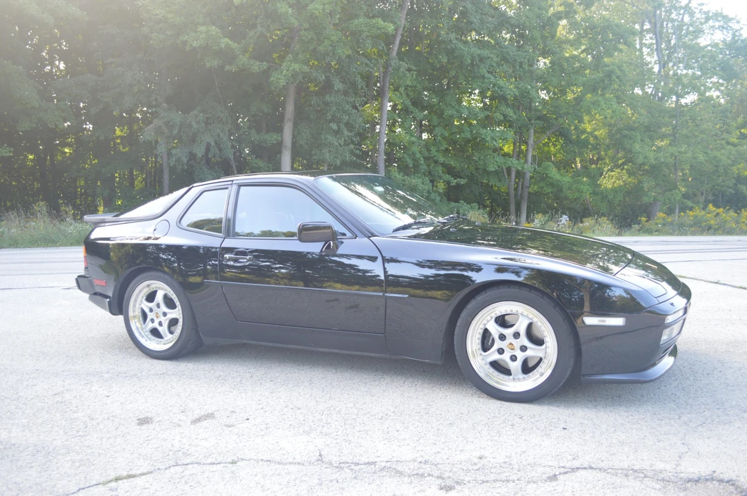 1988 Porsche 944 Turbo - Image 23 of 31