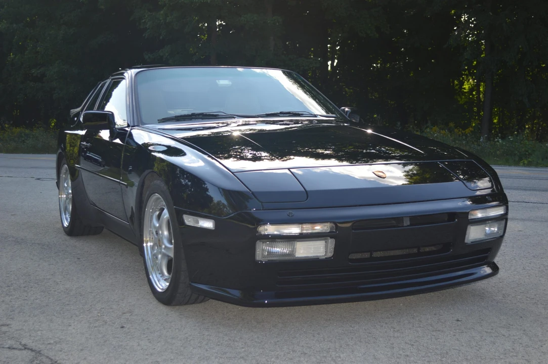 1988 Porsche 944 Turbo - Image 26 of 31