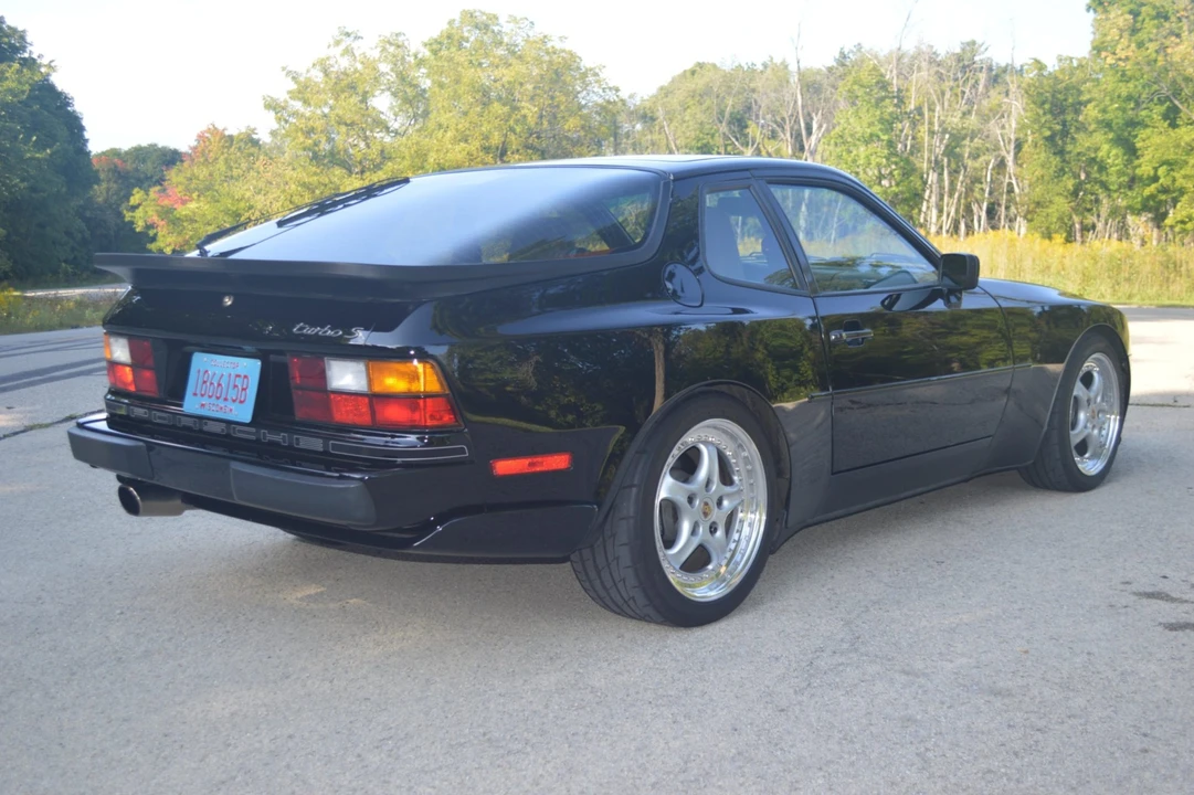 1988 Porsche 944 Turbo - Image 18 of 31