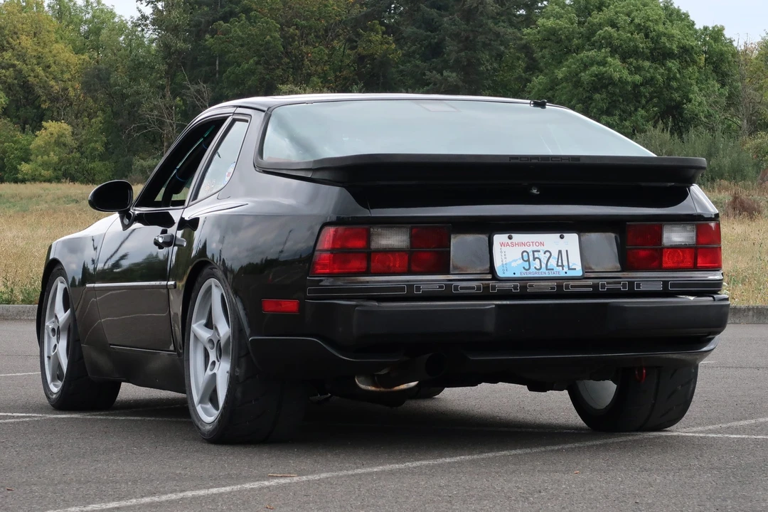 1988 Porsche 944 Turbo - Image 25 of 31
