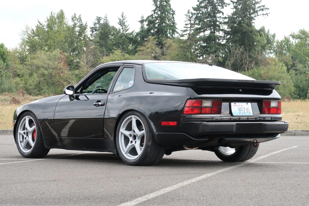 1988 Porsche 944 Turbo - Image 24 of 31