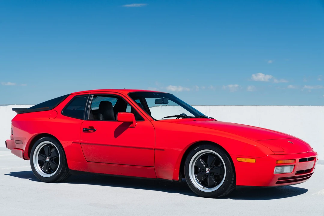 1988 Porsche 944 Turbo - Image 6 of 31