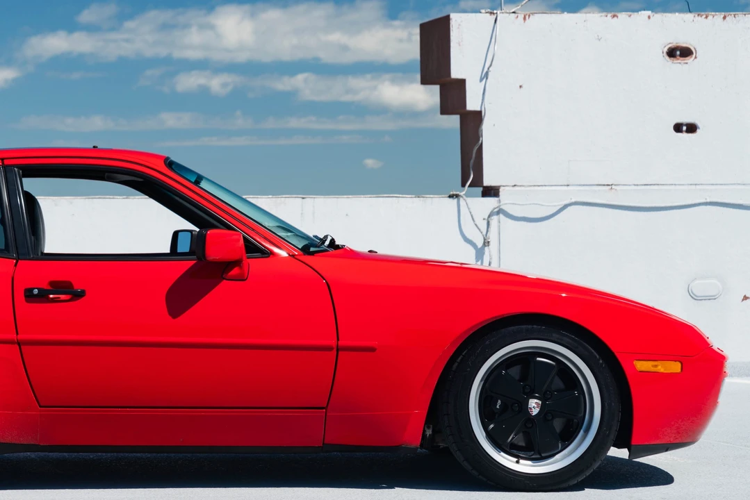 1988 Porsche 944 Turbo - Image 17 of 31