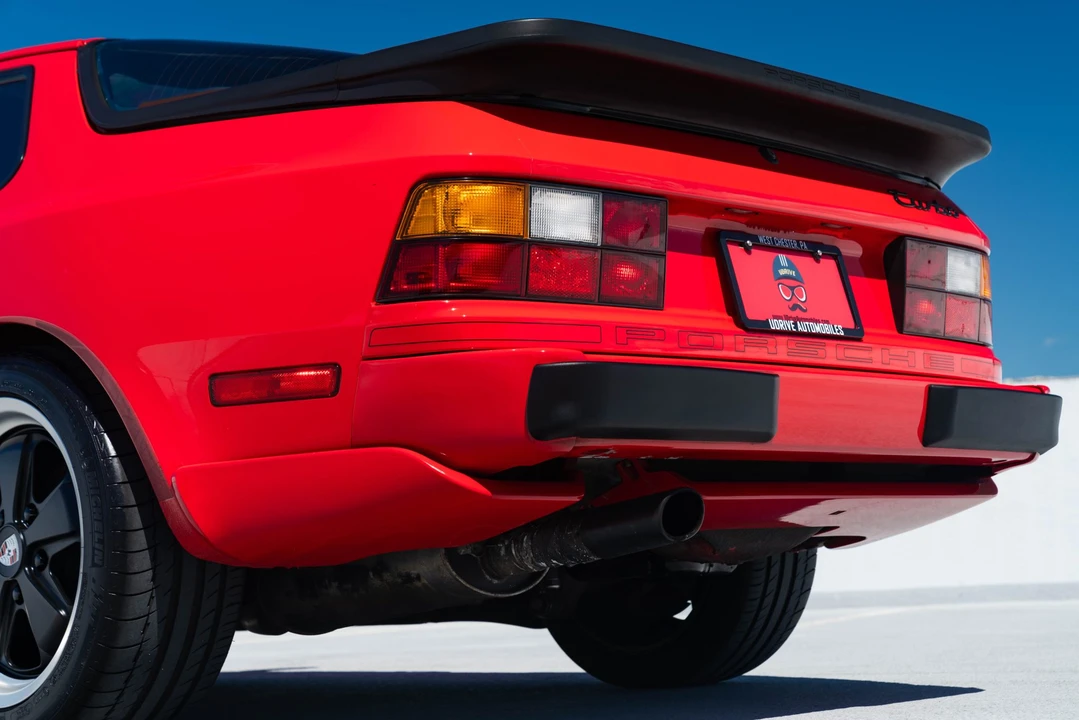 1988 Porsche 944 Turbo - Image 25 of 31