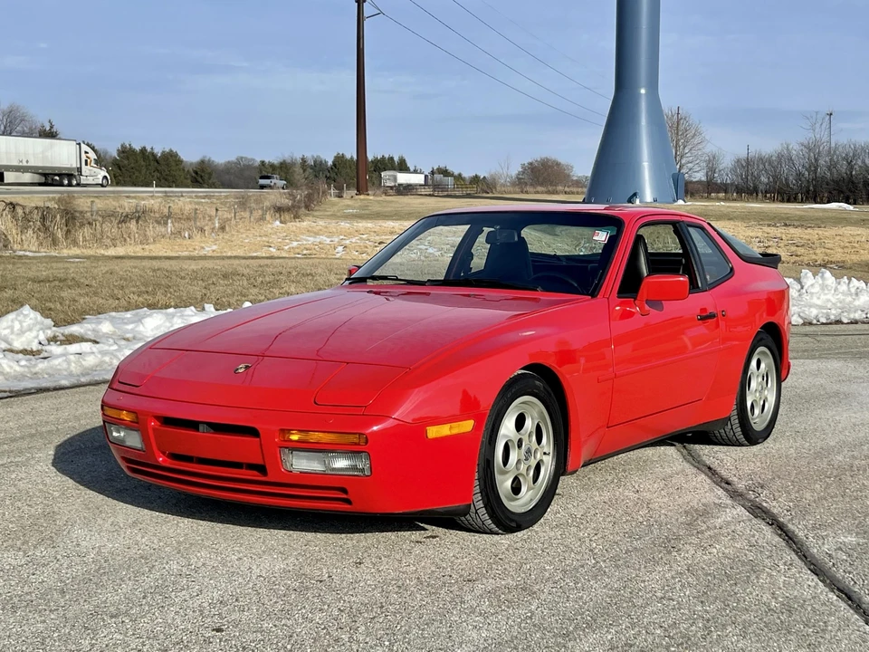1988 Porsche 944 Turbo - Image 5 of 31