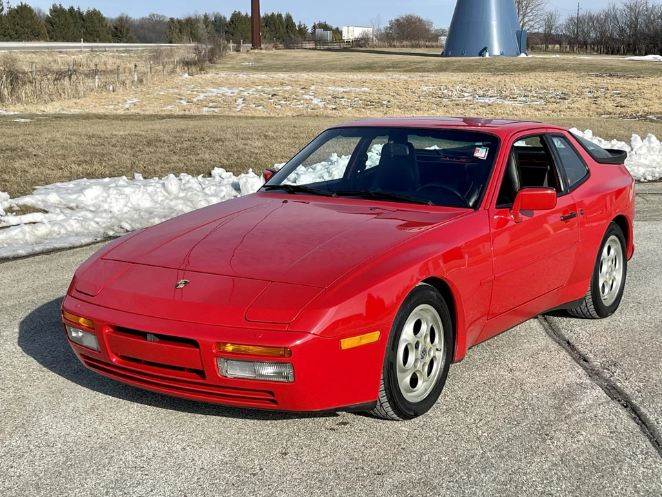 1988 Porsche 944 Turbo - Image 7 of 31