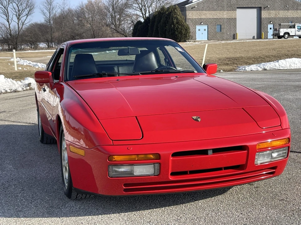 1988 Porsche 944 Turbo - Image 16 of 31