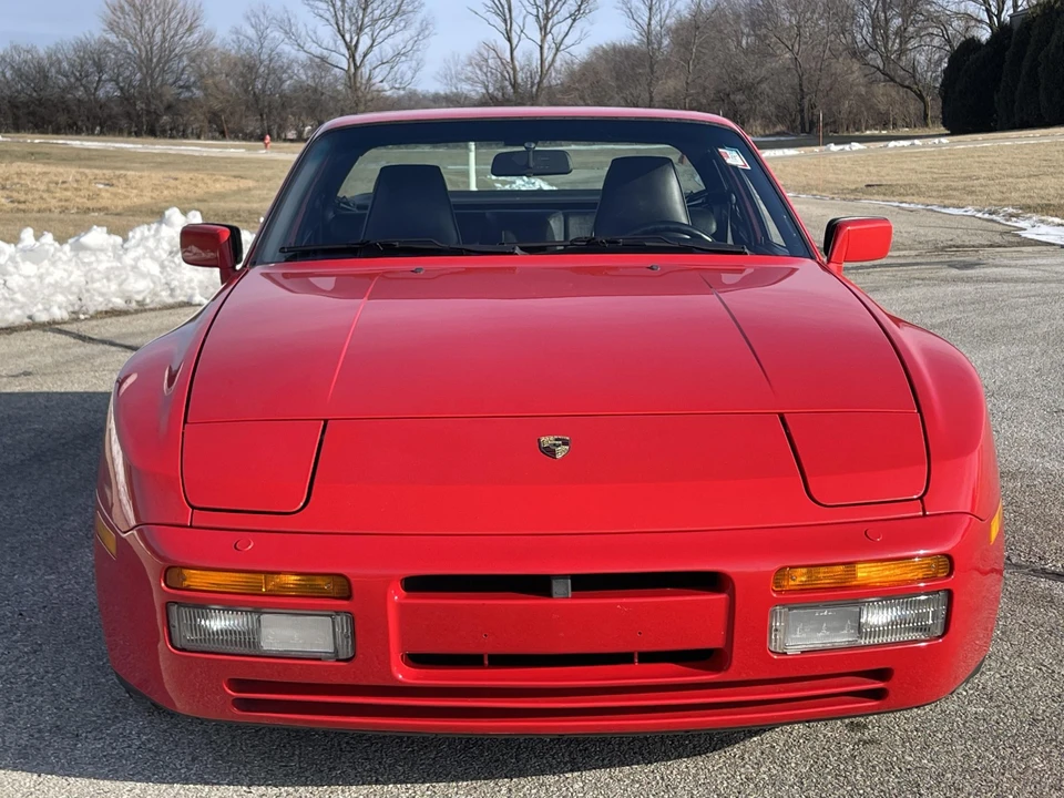 1988 Porsche 944 Turbo - Image 12 of 31