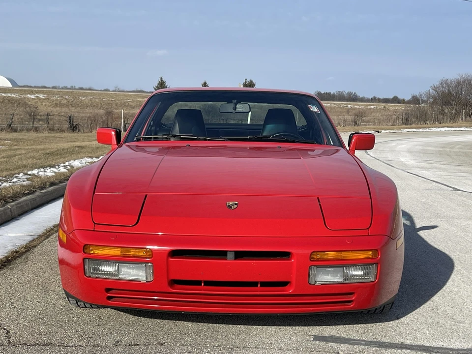 1988 Porsche 944 Turbo - Image 14 of 31