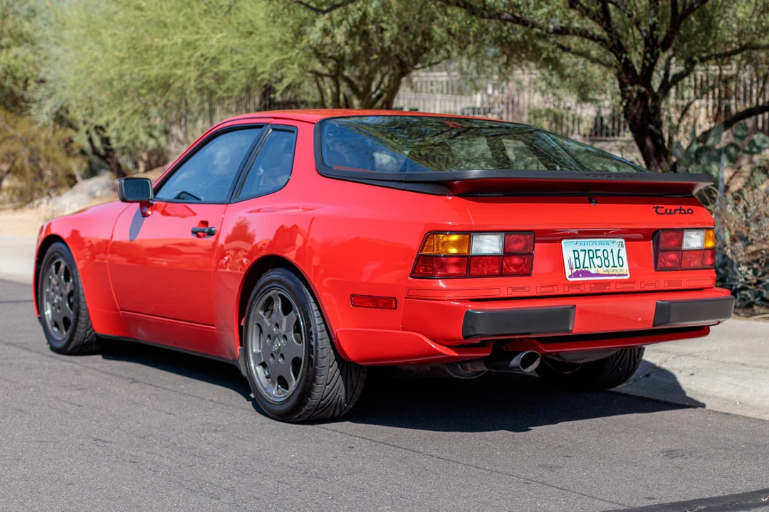1988 Porsche 944 Turbo - Image 8 of 31