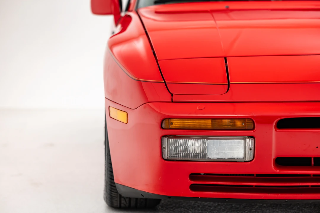 1988 Porsche 944 Turbo - Image 23 of 31