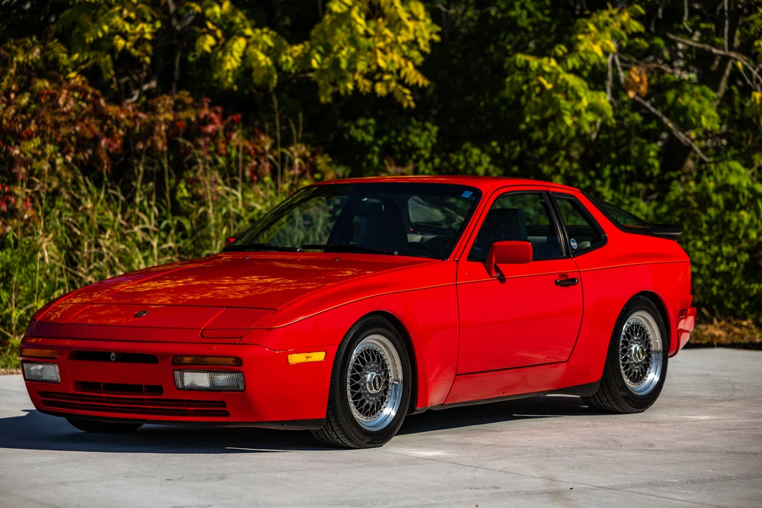 1988 Porsche 944 Turbo - Image 2 of 31